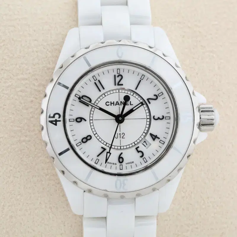 샤넬 Chanel J12 화이트 세라믹 쿼츠 시계 사진 1