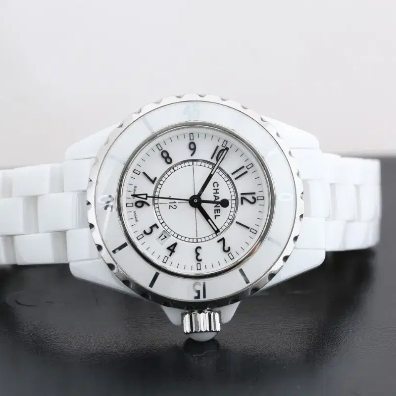 샤넬 Chanel J12 화이트 세라믹 쿼츠 시계 사진 5