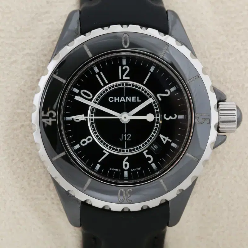 샤넬 J12 Chanel J12 블랙 세라믹 쿼츠 시계 사진 1
