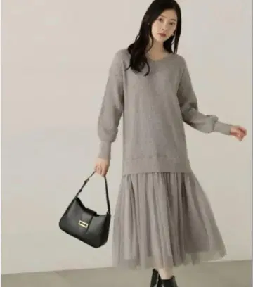 PROPORTION BODY DRESSING 밑단 튤 롱 니트 원피스