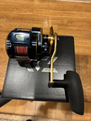 DAIWA SALTIGA IC 300H-SJ 베이트 릴
