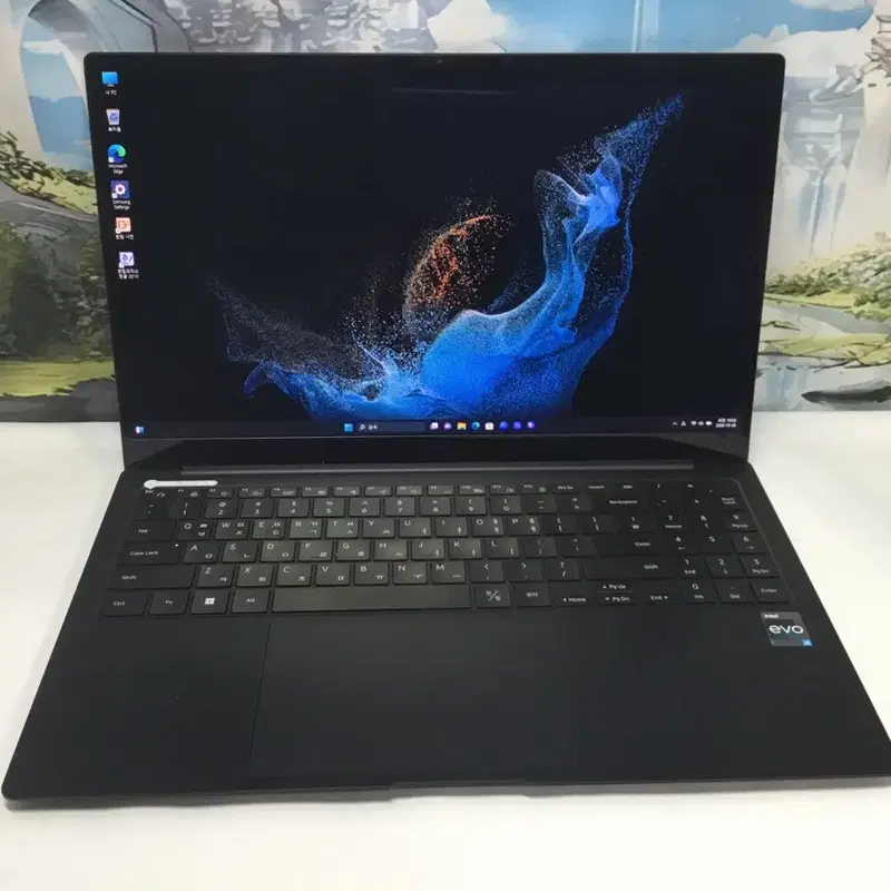 삼성 갤럭시북2 프로 NT950XED-KC52G 램16G AMOLED