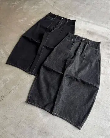 와이드 실루엣 데님 팬츠