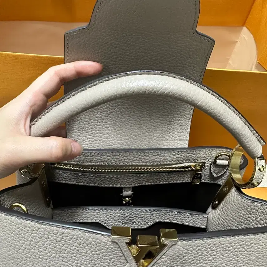 루이비통 카퓌신 BB 사진 4