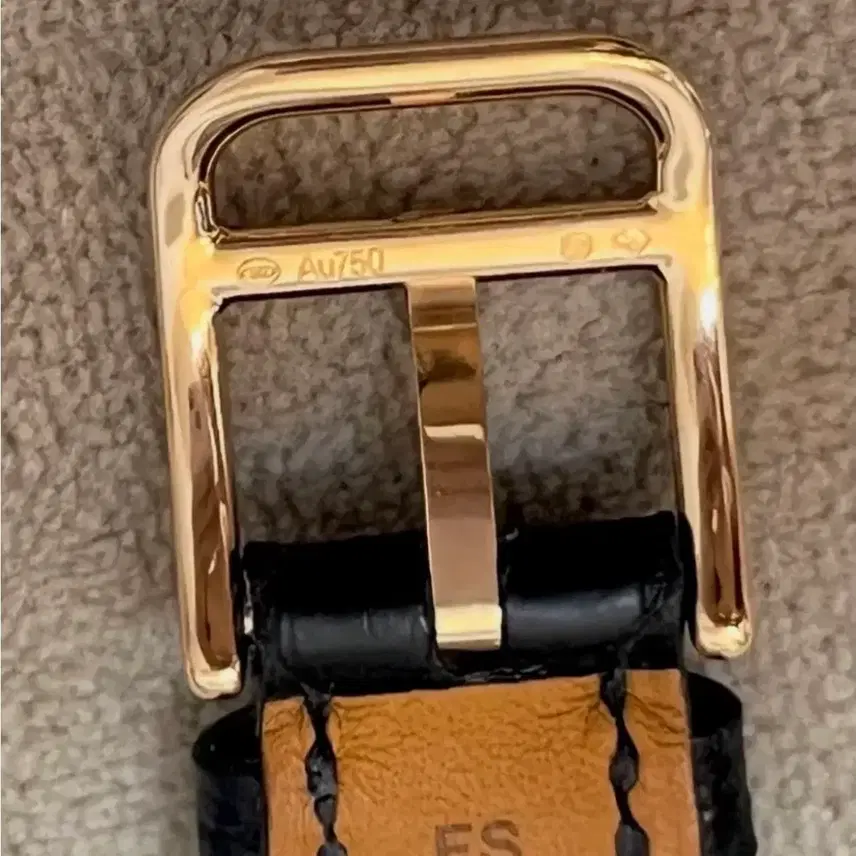 에르메스 케이프코드 스몰 31mm 18k 금장 풀파베 다이아 워치 (악어줄 2개 / 총 3,000만 상당) 사진 7