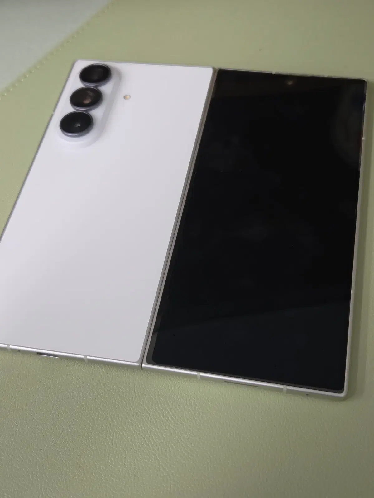 Fold 8 Ultra 512GB for sale