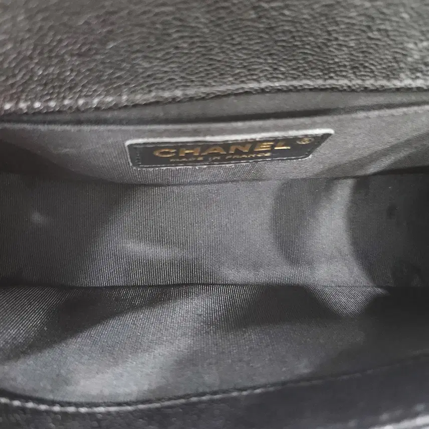 샤넬 쉐브론 보이백 스몰 캐비어 블랙 금장 30번대 A67085 사진 8