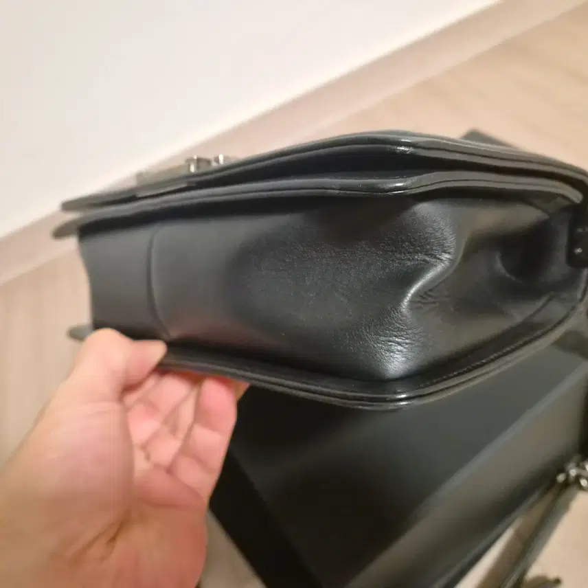 샤넬 보이백 램스킨 블랙 미듐 정품 팝니다. 사진 7