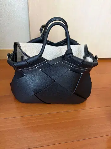 [ mica della valle ] 가죽 메쉬 백