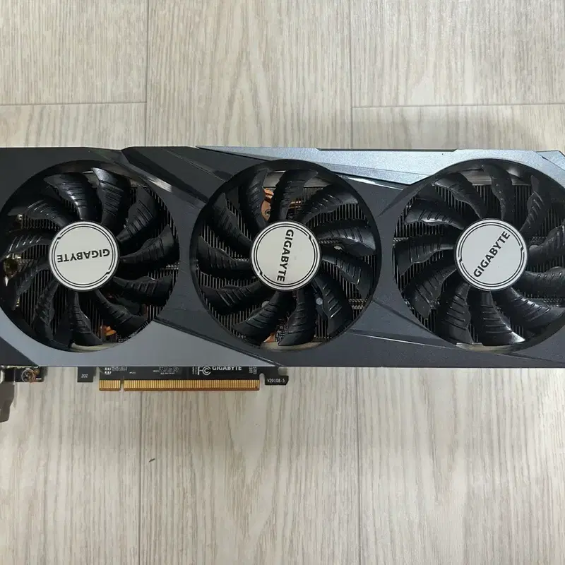 라데온 RX 6800 XT 기가바이트 gpu 그래픽카드 6800xt