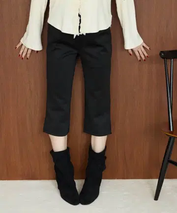 discoat [ Noka ] 사이드 슬릿 카프리 팬츠 [ WEB 한정 ] L