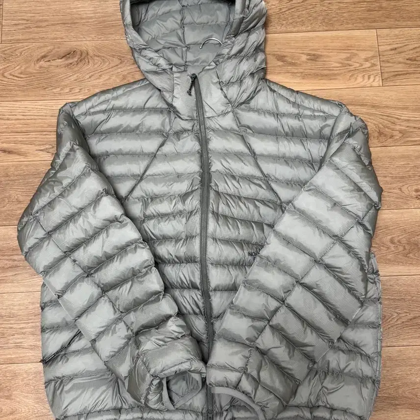 ザ・ノース・フェイス ベントスオンシルバー2XL