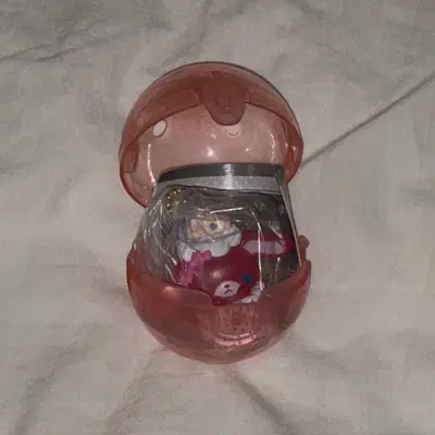 *미개봉!) 슈가버니즈 컵케이크 챰 메지루시 가챠 모모우사/하나우사