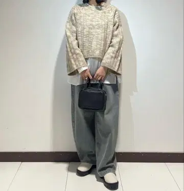 [ 새상품 ] 어반 리서치 니트
