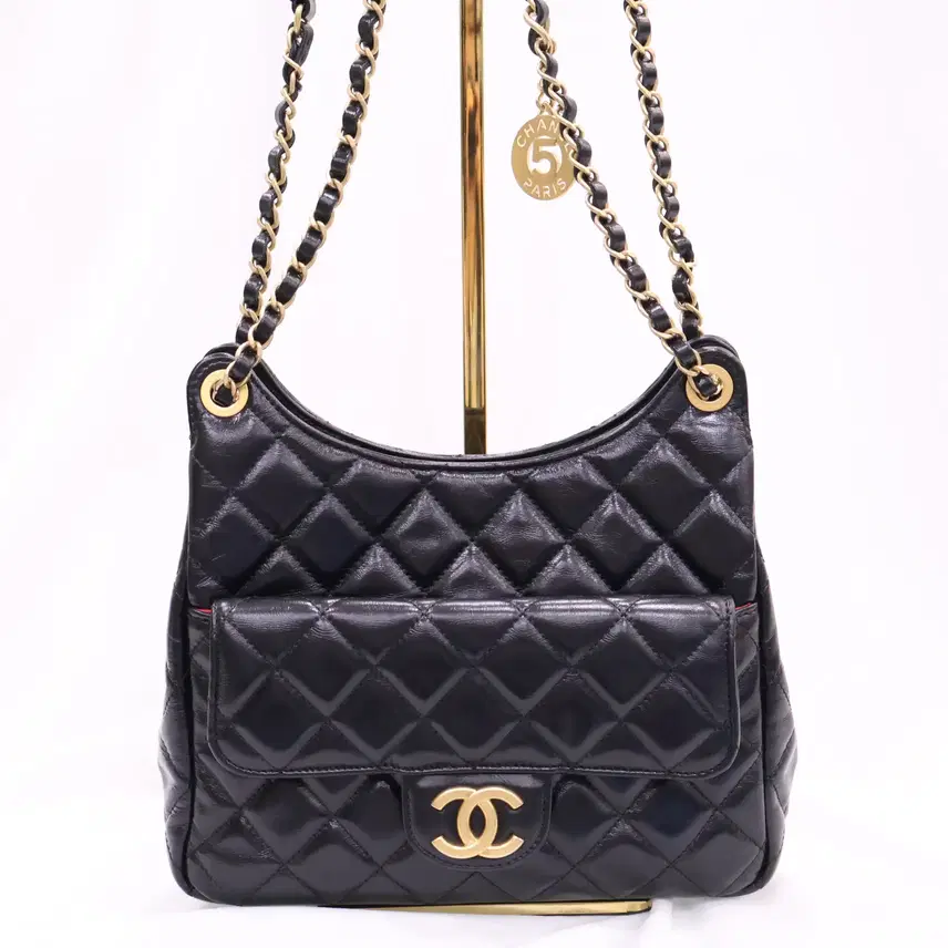 샤넬 중고 포켓 체인 샤이니 크럼플드 카프 체인 스몰 호보 숄더백 AS4323 블랙 CHANEL 사진 1