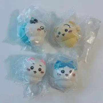 치이카와 폭신폭신 플로키 인형 우사기 모몽가 하치와레 컴플리트