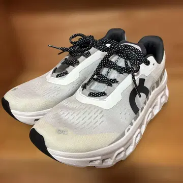 On Cloudmonster 23cm 클라우드몬스터 화이트