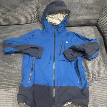 MOUNTAIN HARDWEAR 마운틴 파카 블루