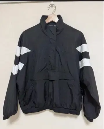adidas 하프 지퍼 윈드브레이커