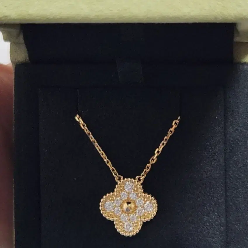 반클리프앤아펠 반클리 아펠 빈티지다이 엘골 18k(줄 연장 가능) 사진 1
