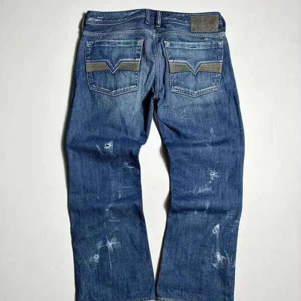 DIESEL 00's Zatiny 세미 와이드 디스트로이드 워싱 데님 팬츠 R4975
