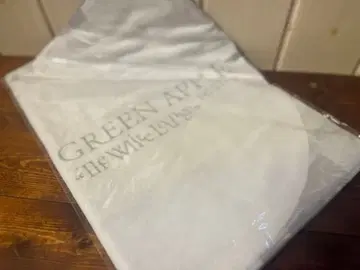 The White Lounge Towel 타월