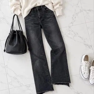 MOTHER INSIDER CROP STEP FRAY 데님 27 블랙