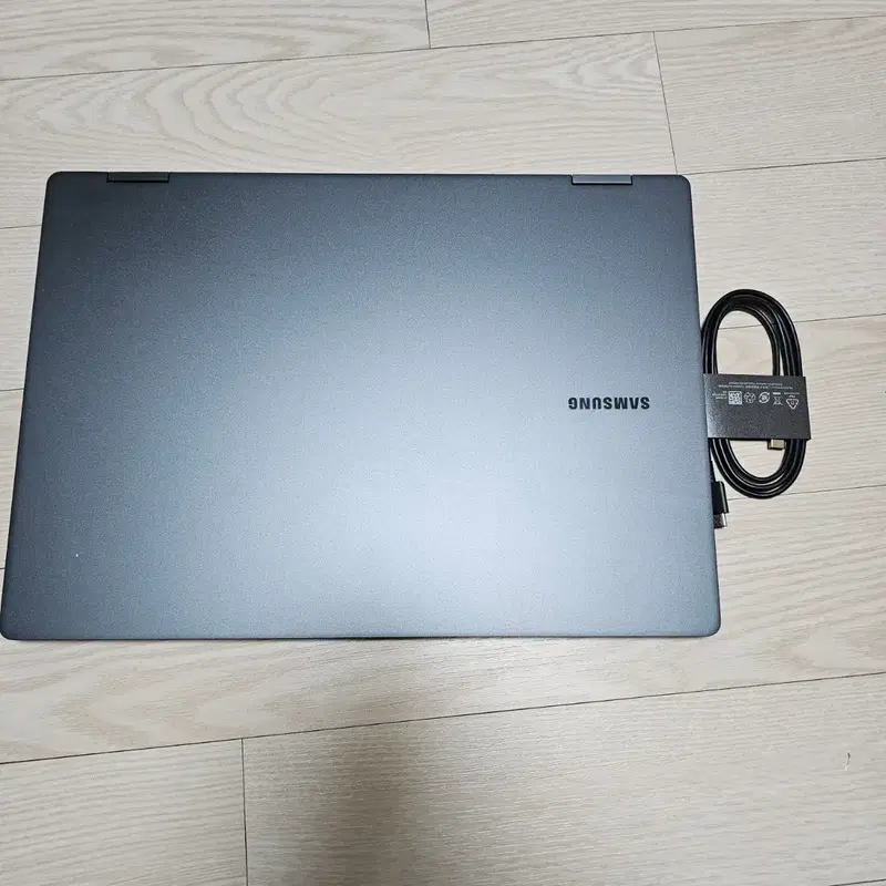 갤럭시북3프로 360 16인치 / i7, 16G, 1TB