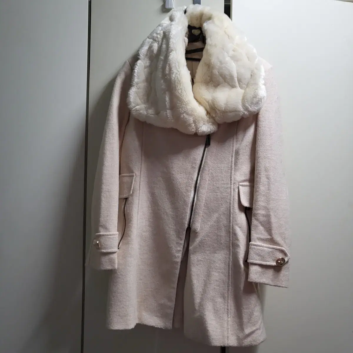 Size S Ivory Coat + Fleece Vest Set Interchangeable