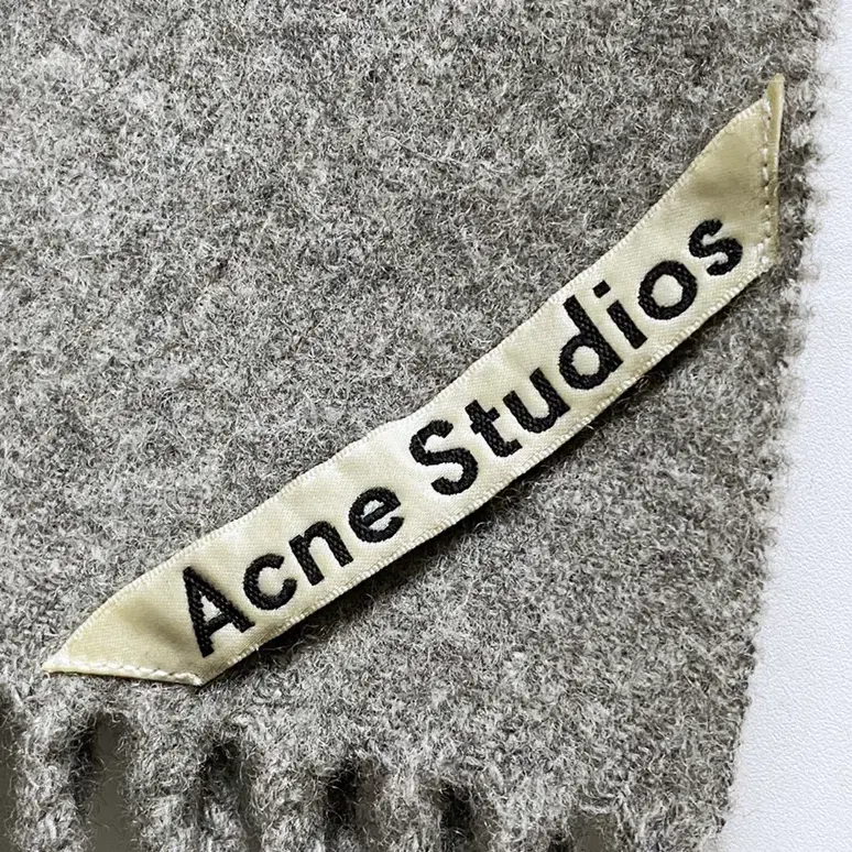 [정품] ACNE STUDIOS 아크네스튜디오 와이드 캐시미어 머플러