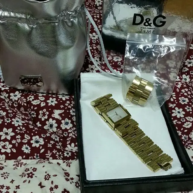 D&G(돌체앤가바나시계)