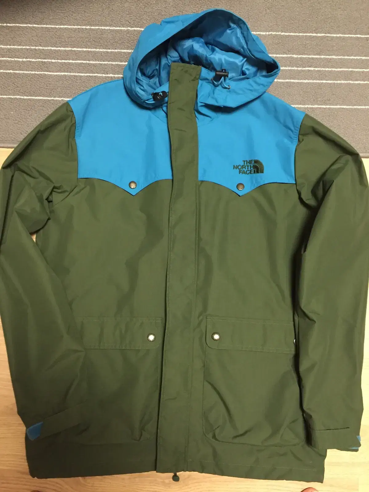 Nope Eaglepick Windbreaker