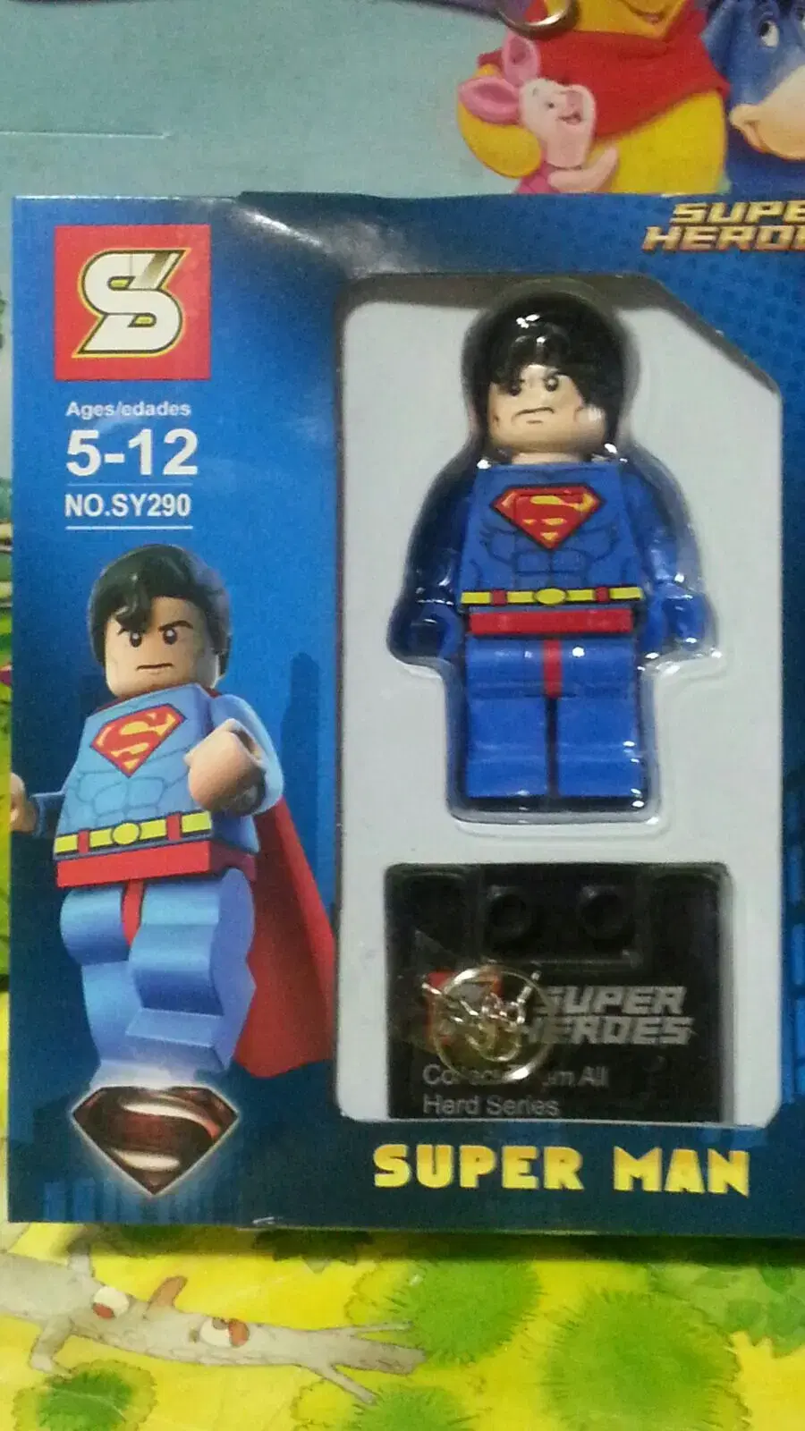 Superman.LEGO.Figure