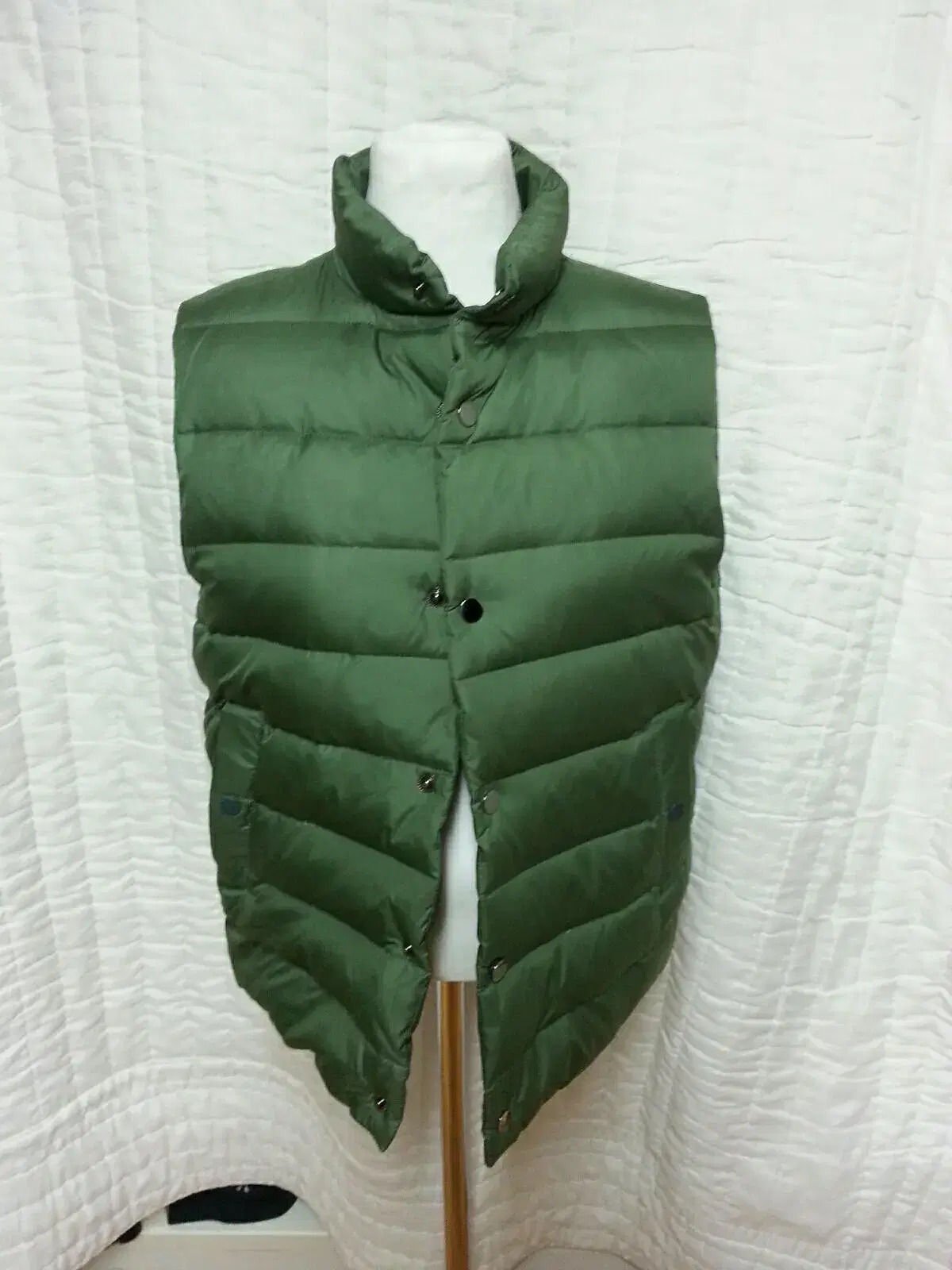 [95] Padding vest