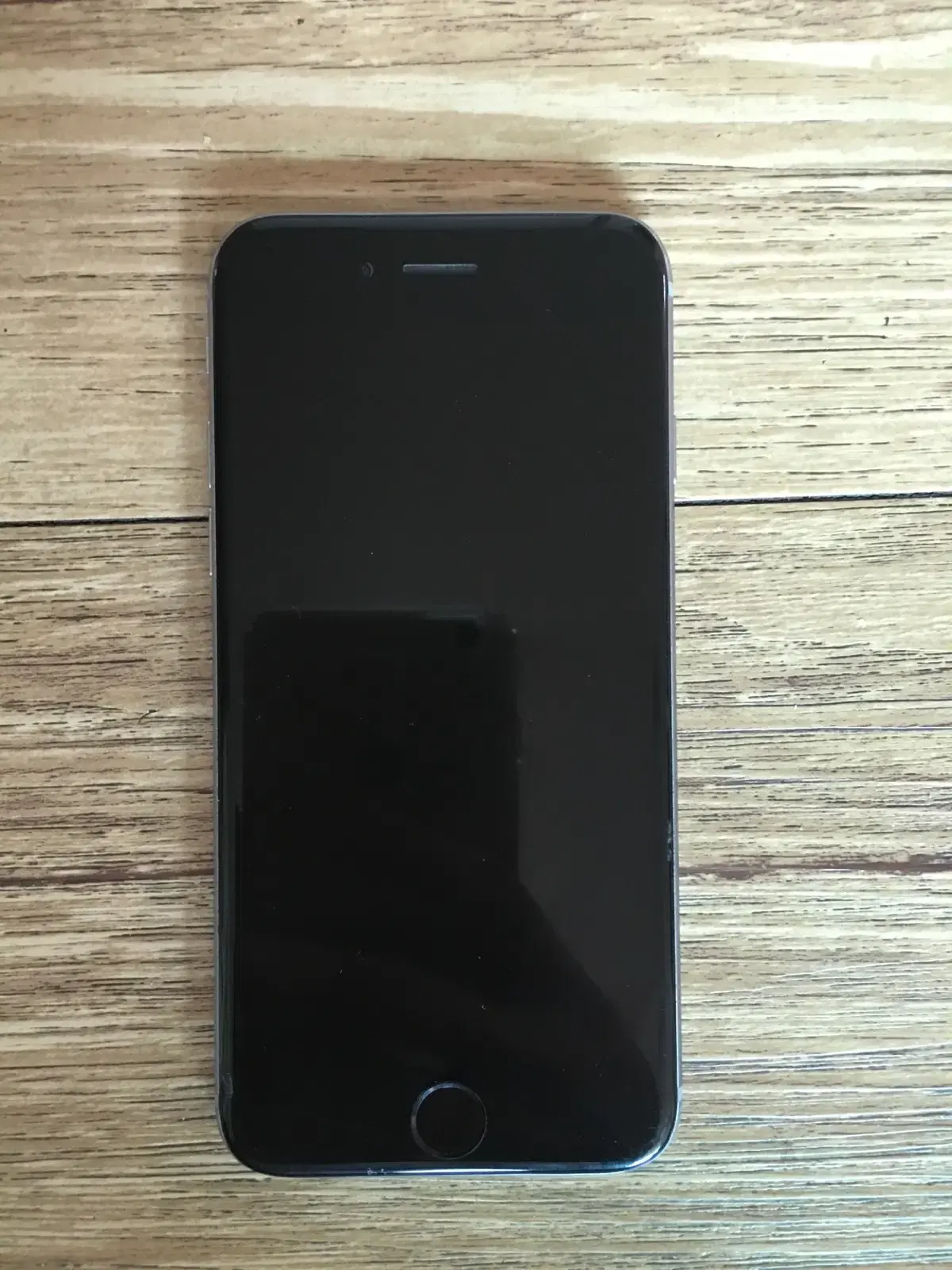 Iphone 6 space gray sgg 16GB for sale