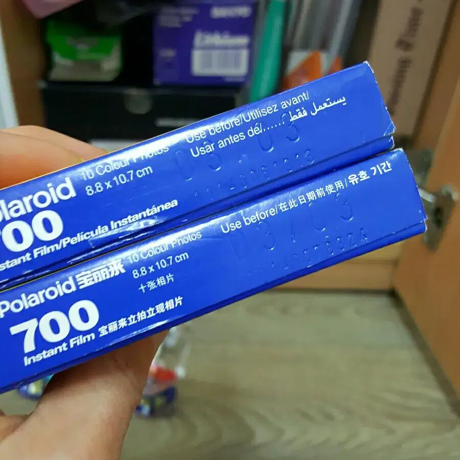 폴라로이드700