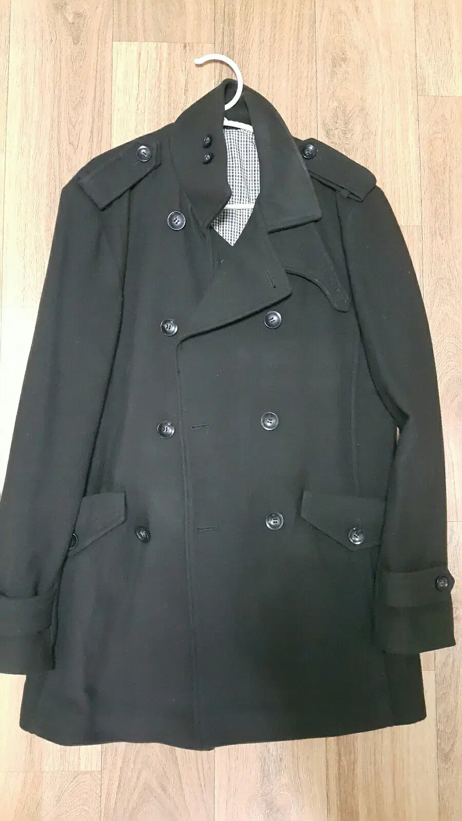 [L] Christie's Woolen Coat