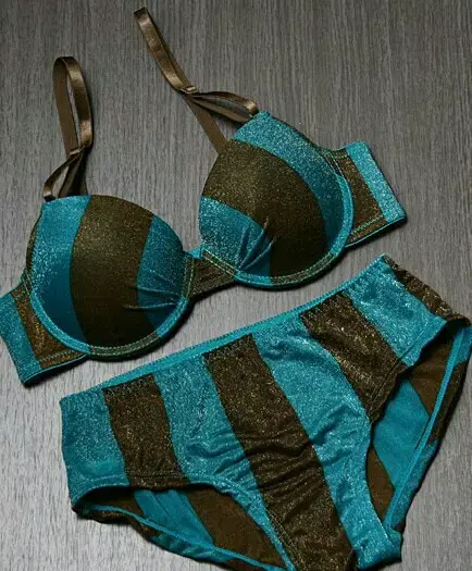 Bra and panties set