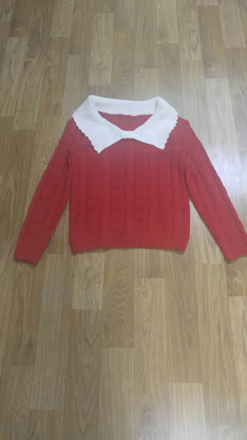 [55] Boyfriend's heart flutters! Lovely Ribbon Neck Pullover