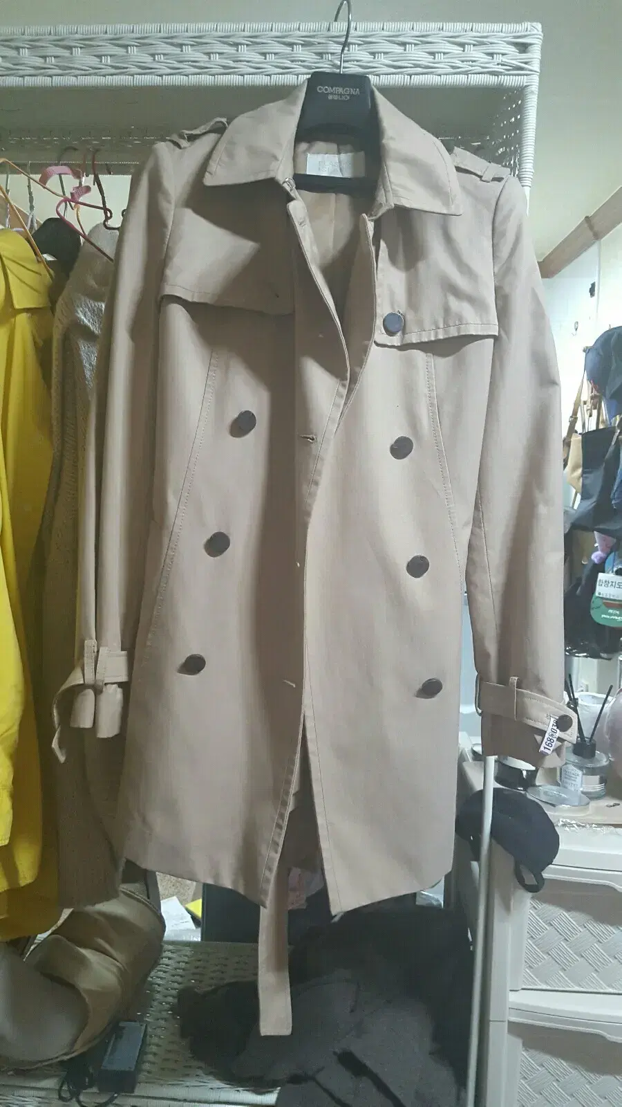 [90] soup trench coat