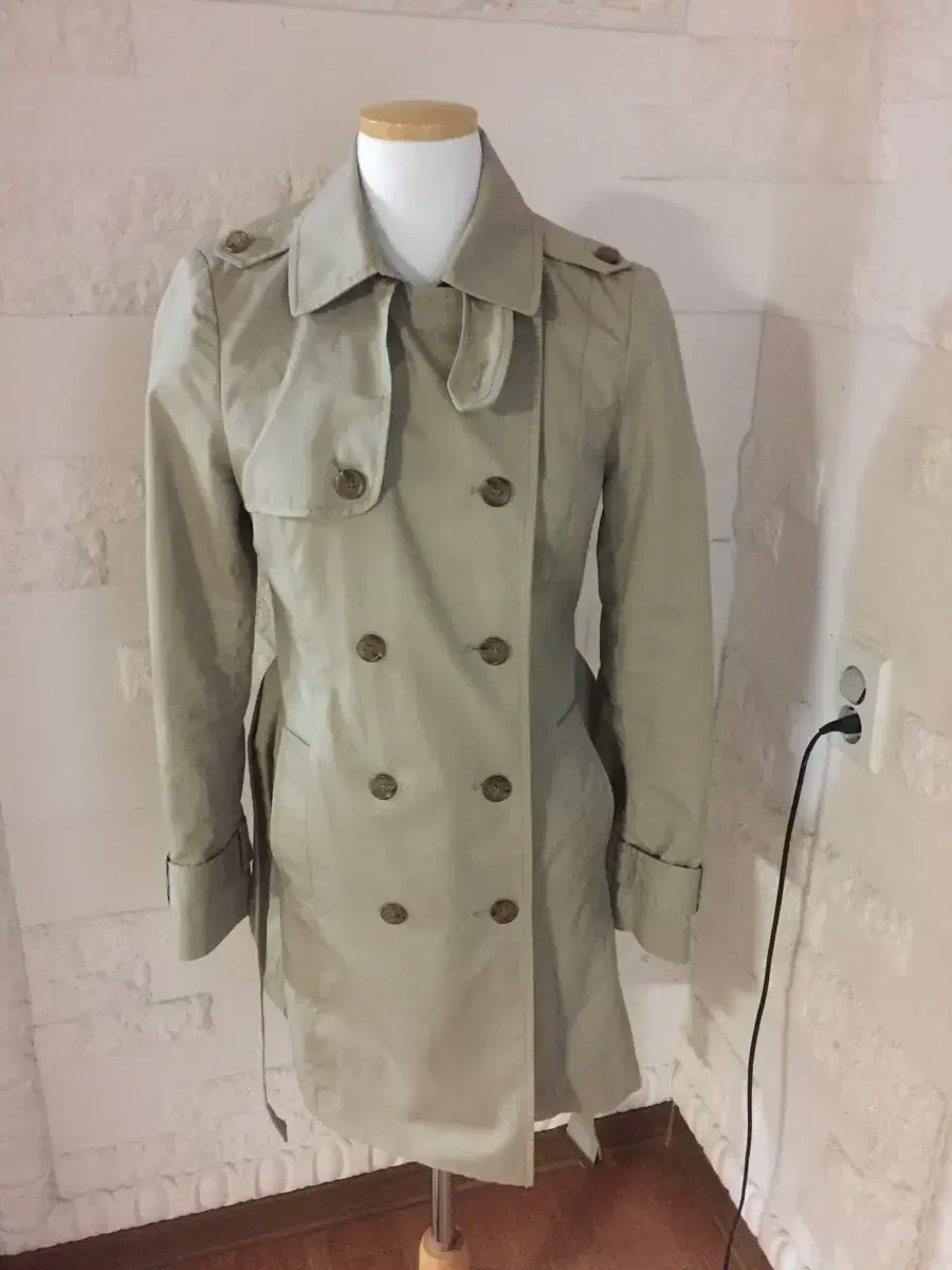 Trench coat