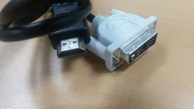 삼성 정품 컴퓨터 모니터 HDMI to DVI케이블