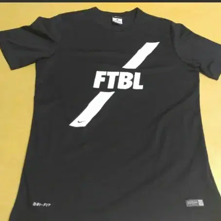 [L] 나이키 FTBL 트레이닝 상의