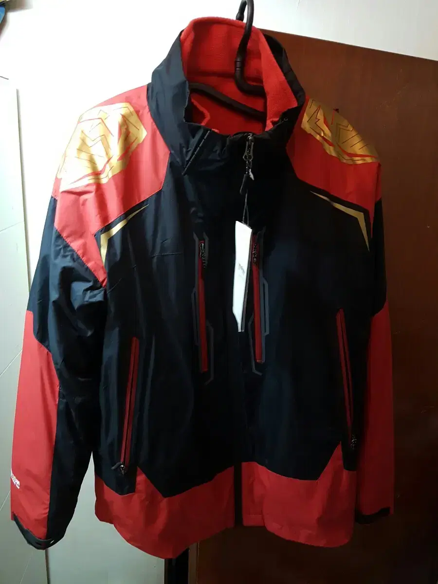 [L] Let's Go San) New product climbing clothes windbreaker jumper sells