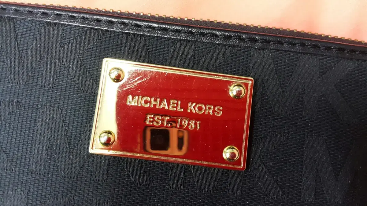 Michael Kors New Wallet