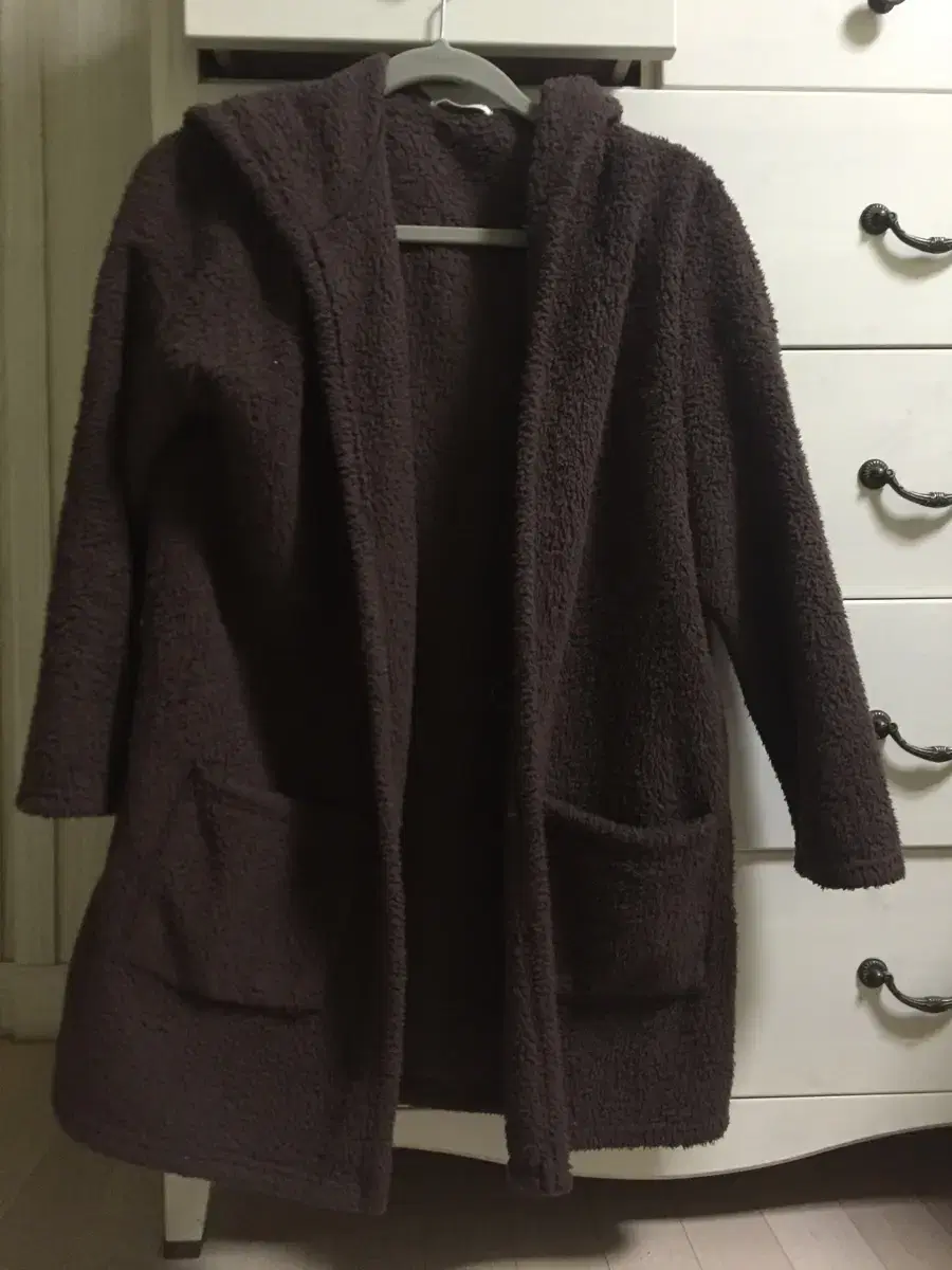 Sheep's wool cardigan