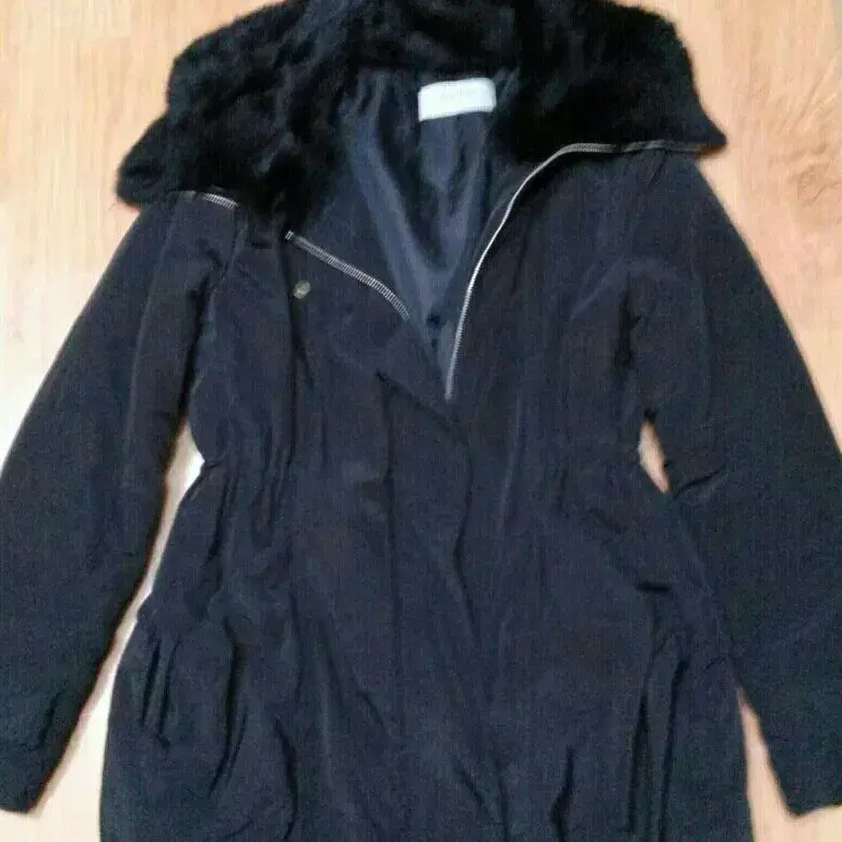 [55] Rabbit Fur Black Long Puffer