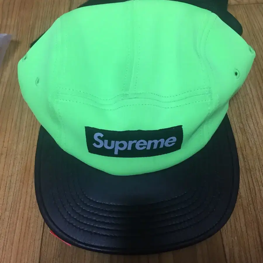 supreme 챔프캡