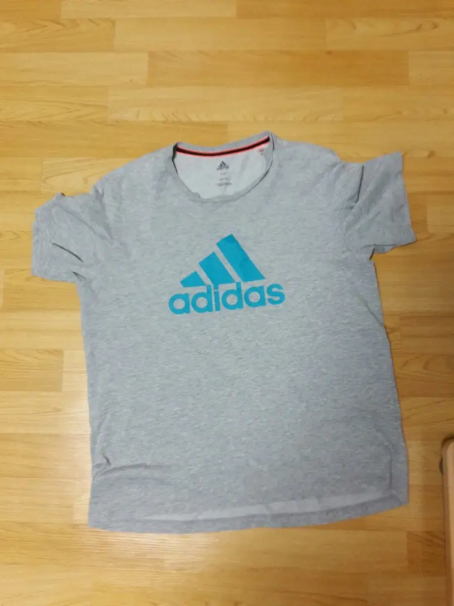 [110] Adidas vahn-sleeved genuine T-shirts for sale