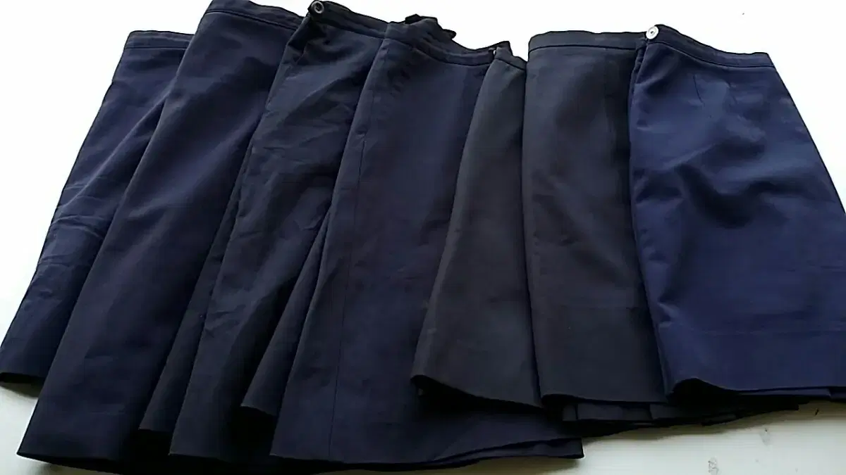 66)navy blue A-fit flare (주름단 없는거,주름단 있는거) dong,haibok